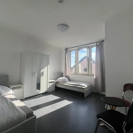 Mieterlux 4-room Near Station 8 Guests * Offenbach am Main